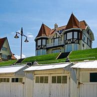 Strandhuisjes / strandcabines en concessiehuizen, De Haan, België
